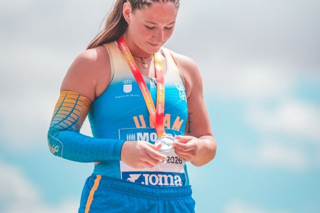 Ángeles Jiménez y el relevo femenino 4x100 lideran un brillante fin de semana del UCAM Atletismo Cartagena