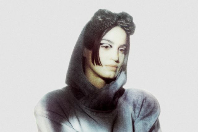 Suspendido el concierto de Maria Arnal en La Mar de Músicas por una inesperada emergencia familiar; continúan los conciertos de Monsieur Periné y Bándalos Chinos