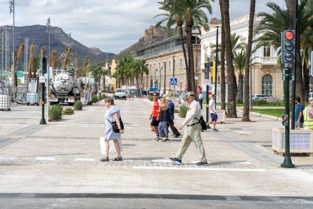 El paseo Alfonso XII permanecerá cortado al tráfico por las obras de mejora del pavimento del Puerto