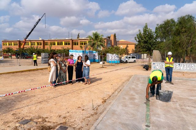 Las obras de verano en 12 colegios sirven para poner en marcha las primeras actuaciones del Plan Municipal de Climatización Escolar