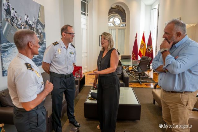 El cartagenero Javier Morote asume la jefatura de la Comisaría de la Policía Nacional con el compromiso de reforzar la seguridad y la coordinación institucional