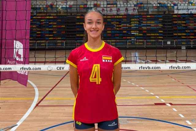 La cartagenera Kyara de Souza ha representado a España en el Mundial Sub-17 de vóleibol