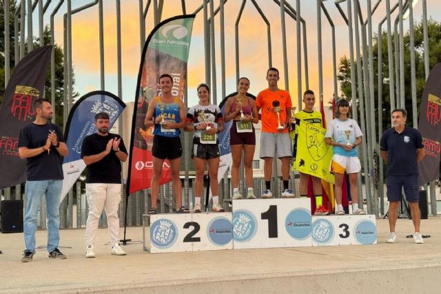 Medio millar de atletas populares corren el Cross de la Subida a la Fuente del Sapo