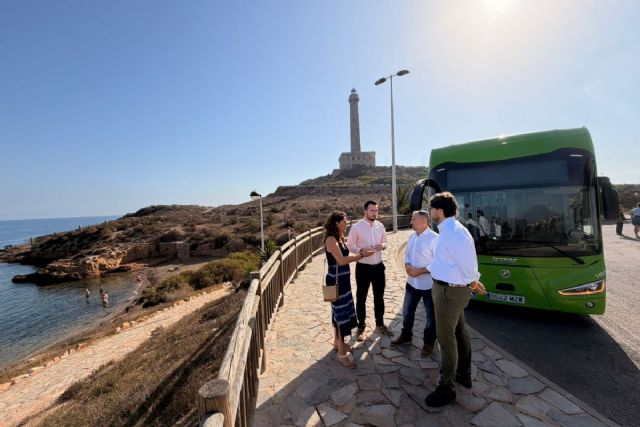Ayuntamiento y Comunidad mejoran la movilidad en La Manga y Cabo de Palos con más transporte público y nuevas alternativas
