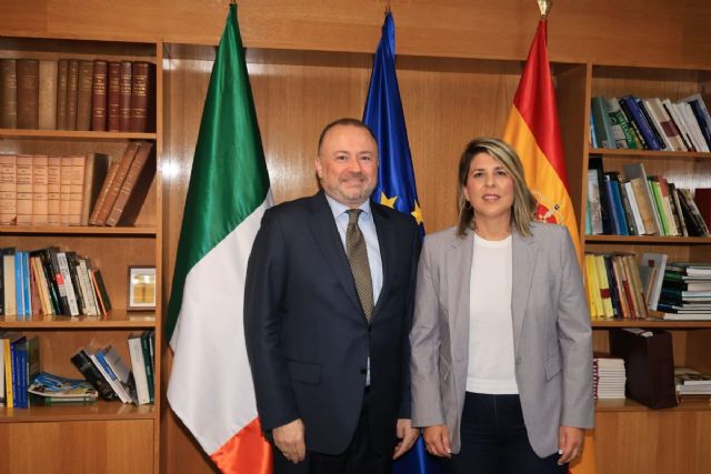 Cartagena estrecha lazos con Irlanda para preparar el especial del país en La Mar de Músicas 2027