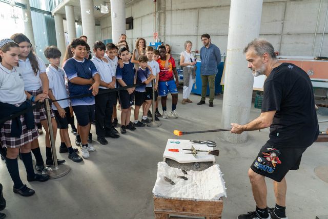 El Museo del Vidrio de Santa Lucía vuelve a abrir sus puertas con talleres experienciales y visitas inmersivas