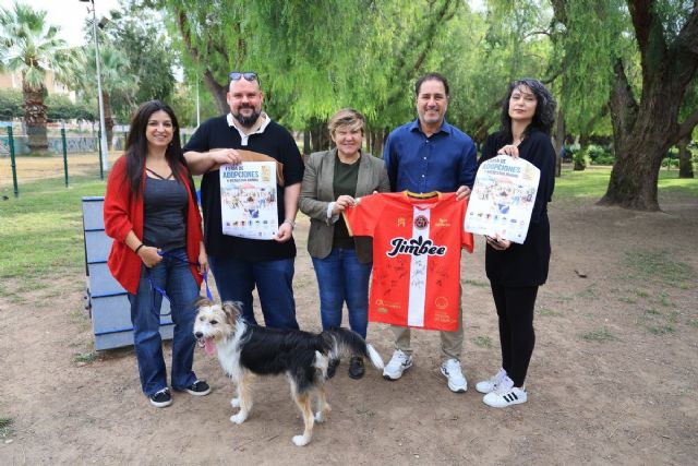 Cartagena acoge una nueva Feria de Adopciones de Perros y Gatos junto al Cartagonova