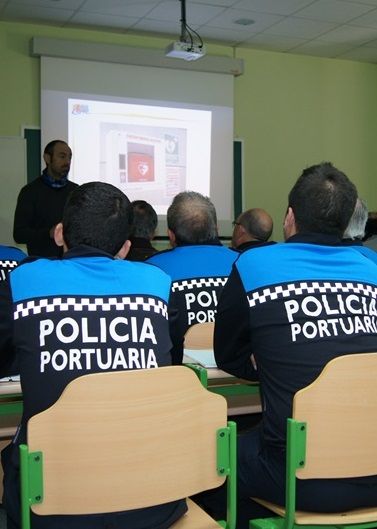 La ESPAC acoge un curso para la Policía Portuaria