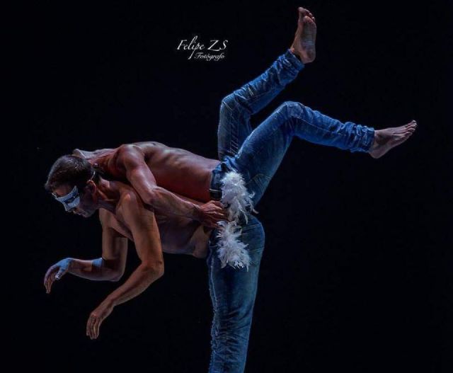 El espectaculo Ad Libitum llenara de danza el Apolo de El Algar