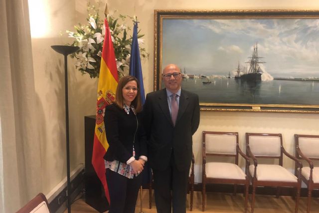 Ayuntamiento y Defensa firmarán un protocolo para la compra-venta de la factoría de Subsistencias de la Armada