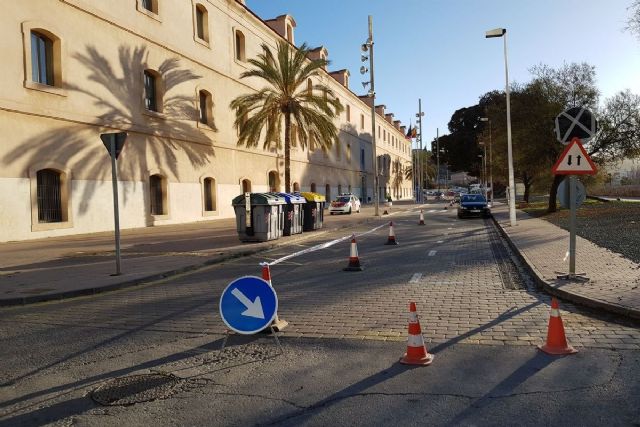 Habilitado el doble sentido en la Muralla del Mar, frente a la UPCT, para evitar atascos
