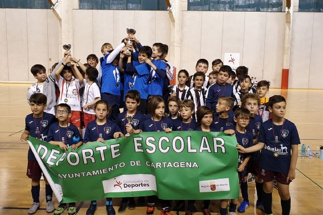 Los más jóvenes de fútbol sala se preparan para representar a Cartagena en los cuartos de final regionales