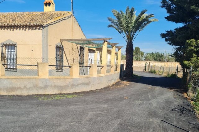 El paraje Los Carriones en Pozo Estrecho mejora sus accesos con nuevo asfaltado