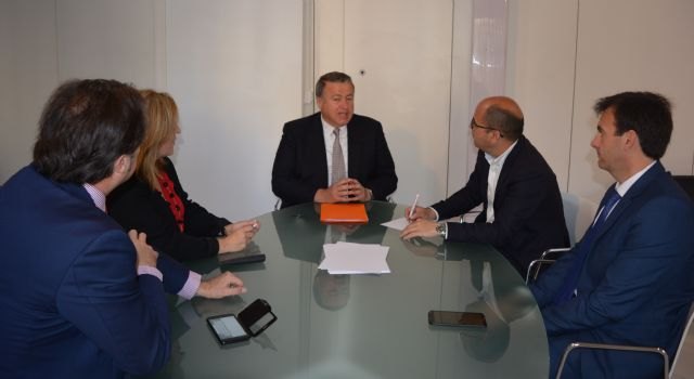 Fomento valora que la asociación de empresarios de la construcción de Cartagena contribuya al desarrollo del ARRU de la ciudad