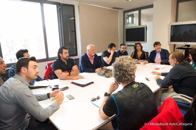 El Ayuntamiento acuerda por unanimidad el RED de Bomberos, Policia y Brigadas