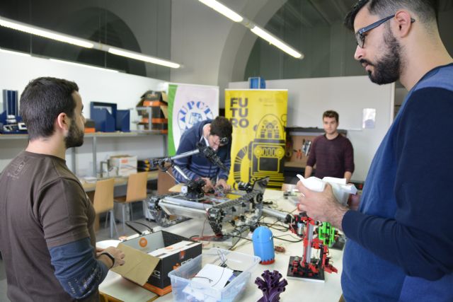 La Politécnica muestra su método de enseñanza en una jornada abierta a toda la ciudadanía
