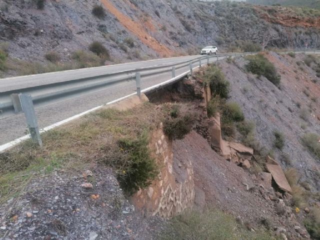 MC exigirá la exención del pago en el peaje de la AP-7 a los usuarios de Isla Plana y La Azohía, obligados a utilizar esa vía