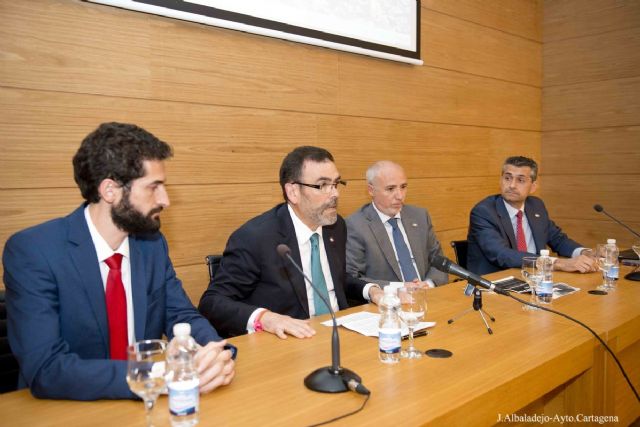 El Circulo Juridico de Cartagena celebro unas Jornadas de Turismo en el Teatro Romano