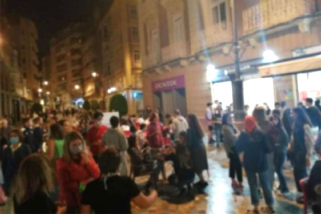 La alcaldesa hace un llamamiento a la responsabilidad de ciudadanos y hosteleros