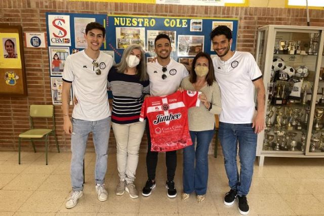 El CEIP San Antonio Abad vive una jornada de fútbol sala con el Jimbee CT