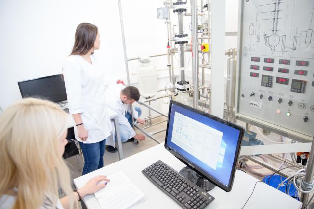 Los estudiantes de Electrónica en la UPCT podrán obtener también un grado en Robótica en Lituania