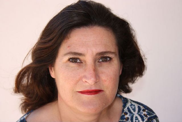 Loreto Urraca saca a la luz la figura del policía Pedro Urraca en su libro ´Entre hienas´, en Leer, Pensar, Imaginar