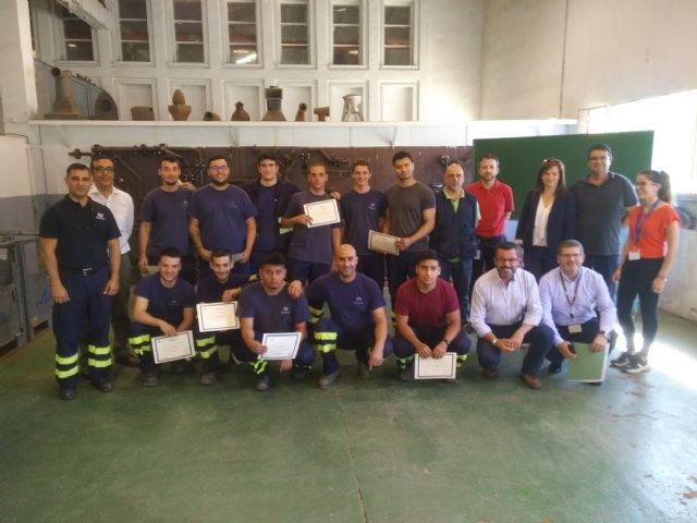 NAVANTIA entrega sus diplomas a la tercera promoción de la Escuela de Soldadura