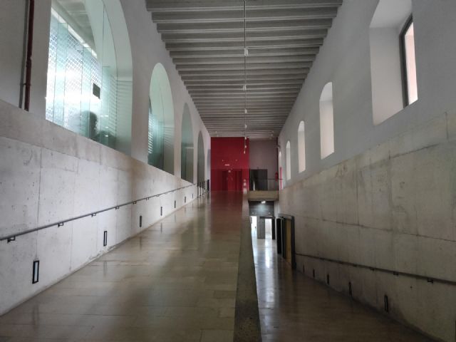 La UPCT cierra sus edificios y suspende la actividad académica