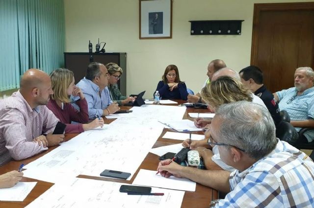 La comisión de coordinación de emergencias municipales prepara el operativo de una madrugada previsiblemente complicada