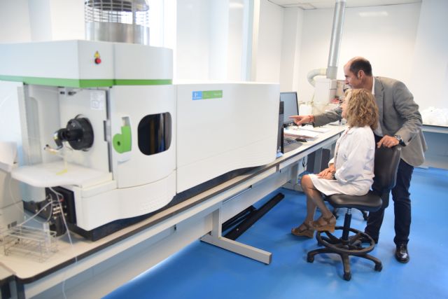 Investigadores de la UPCT analizan elementos químicos en sangre para identificar muertes por ahogamiento