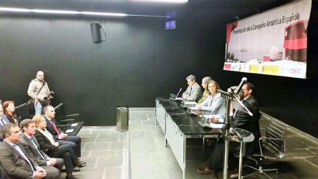 Sánchez-Mora destaca la importancia de que Cartagena siga siendo 'referente nacional como base logística y de operaciones de Hespérides'