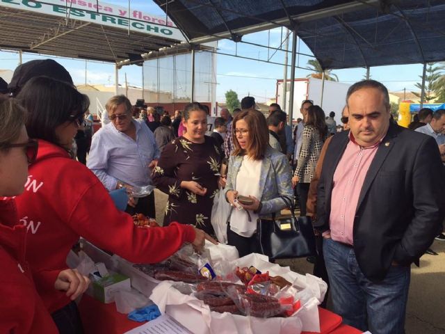 La Navidad se adelanta en Pozo Estrecho con su mercadillo artesanal