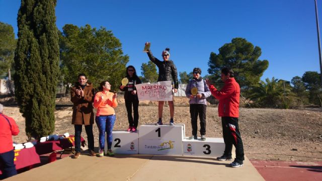 Esther Sánchez Perez del Club Cuatro Santos Cartagena ganadora de la IV edición del Lemon Trail