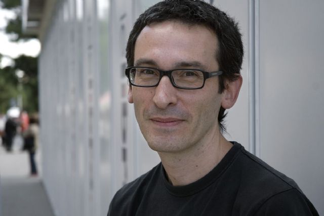 El filósofo y sociólogo César Rendueles presenta su conferencia ´Los bienes comunes´ del programa Cartagena Piensa