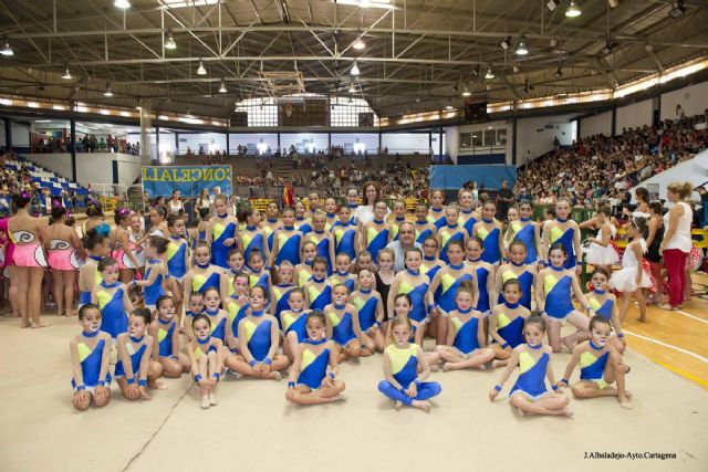 La Escuela Municipal de Gimnasia de Cartagena celebra su trigesimo aniversario