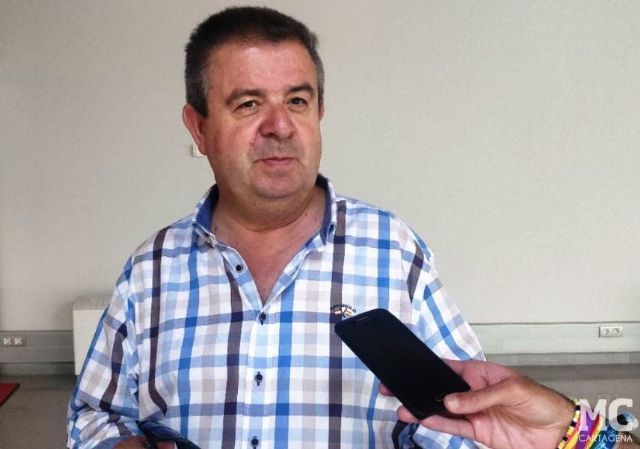 MC exige a la CARM más inversión y transparencia para atender al casi  millar de cartageneros que no perciben su reconocida prestación por dependencia