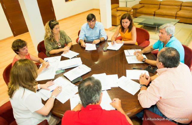 La Comisión de Subvenciones evalúa 115 solicitudes para su adjudicación a asociaciones de vecinos