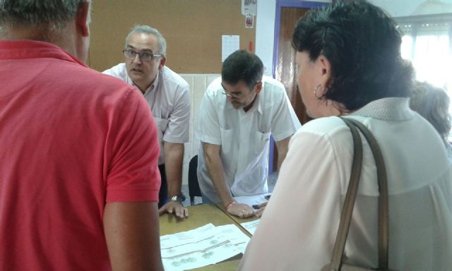 Ciudadanos logra que las obras de la plaza Juan Paredes de La Azohía incluyan los juegos infantiles y el escenario