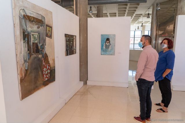 El Luzzy acoge la exposición de retratos ´Etopeya en pinceladas´ de Rosa Conesa