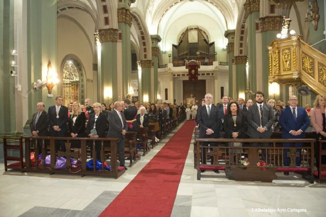 La Corporacion cumplio el sabado su voto perpetuo a los Cuatro Santos por Borrasca de Santa Catalina