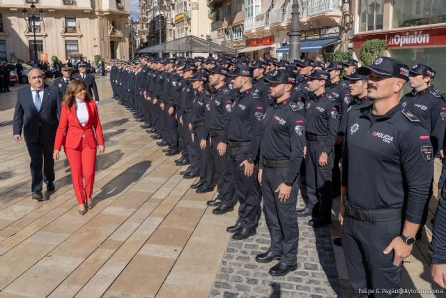 La creación de la Policía de Barrios y la reorganización y modernización de la Policía Local, objetivos a corto plazo del Gobierno municipal