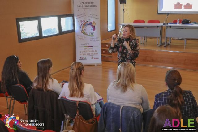 Generación Emprendedora organiza un taller para enseñar a gestionar el tiempo a los empresarios locales