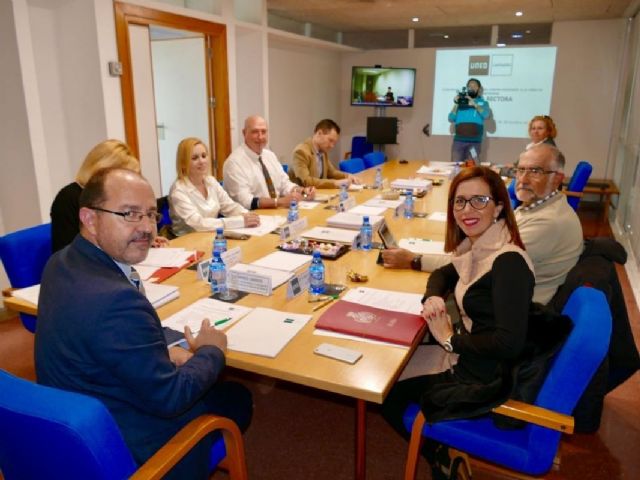 El Ayuntamiento estudia aumentar la subvención de la UNED para el próximo año