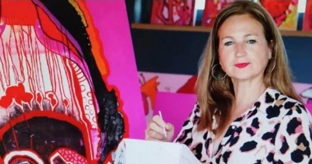 La pintora internacional Charlotte Seuntjens expondrá sus cuadros ´musicales´ en Cartagena