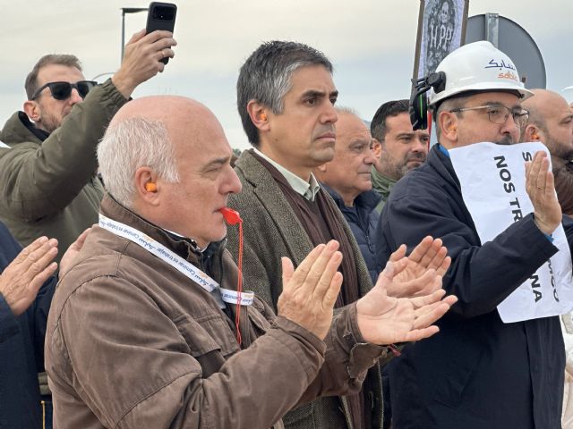 MC exige defender a los trabajadores de Sabic y censura la pasividad de PP y PSOE