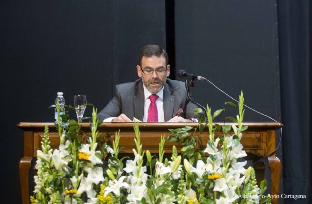 Los Juegos Florales de La Palma culminaron su XLIII edición, con el alcalde de mantenedor