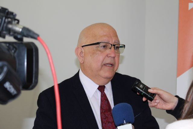 Ciudadanos da el primer paso y ofrece al PSOE sus condiciones para poder apoyar los presupuestos de la ADLE