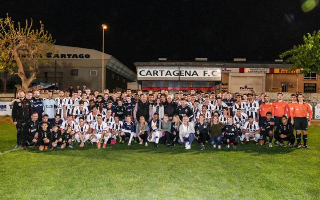 Mas de un centenar de futbolistas noruegos entrenan en Cartagena en invierno