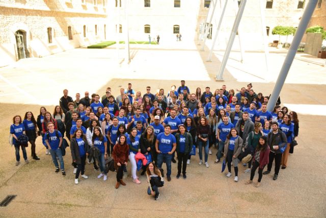 Iniciativa de crowfunding para ayudar a cubrir la matrícula de los alumnos afectados por la crisis del COVID-19