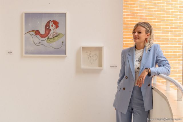 Valeria Duka hace una exposición en El Luzzy sobre la flora y fauna de Cartagena